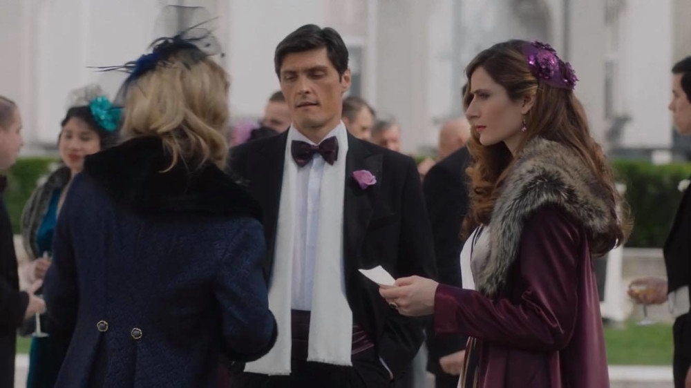 Misteriozna plavuša prišla Maji Davidović, a o njihovo vreloj sceni Srbija ne prestaje da bruji! (FOTO)