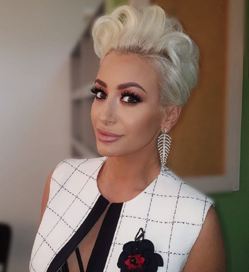 Pojavila se slika Dušice Jakovljević od pre 10 godina! Fanovi ne mogu da dođu sebi! (FOTO)