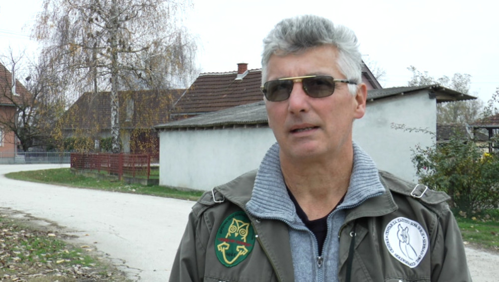 Niko ne može da ne primeti nove komšije. Dolaze kad padne mrak, preko dana ih nigde nema! Pojavile se i fotografije (FOTO)