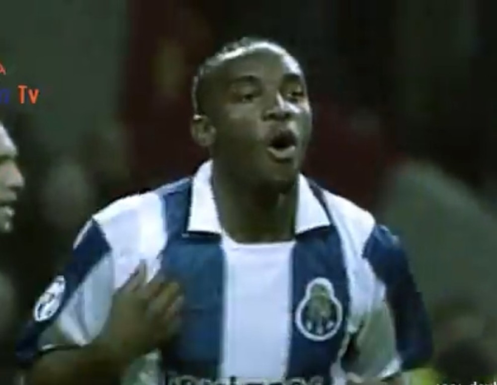 Otkaz legendarnog bivšeg fudbalera u Južnoj Africi koji nas predstavlja kao rasiste! (FOTO)