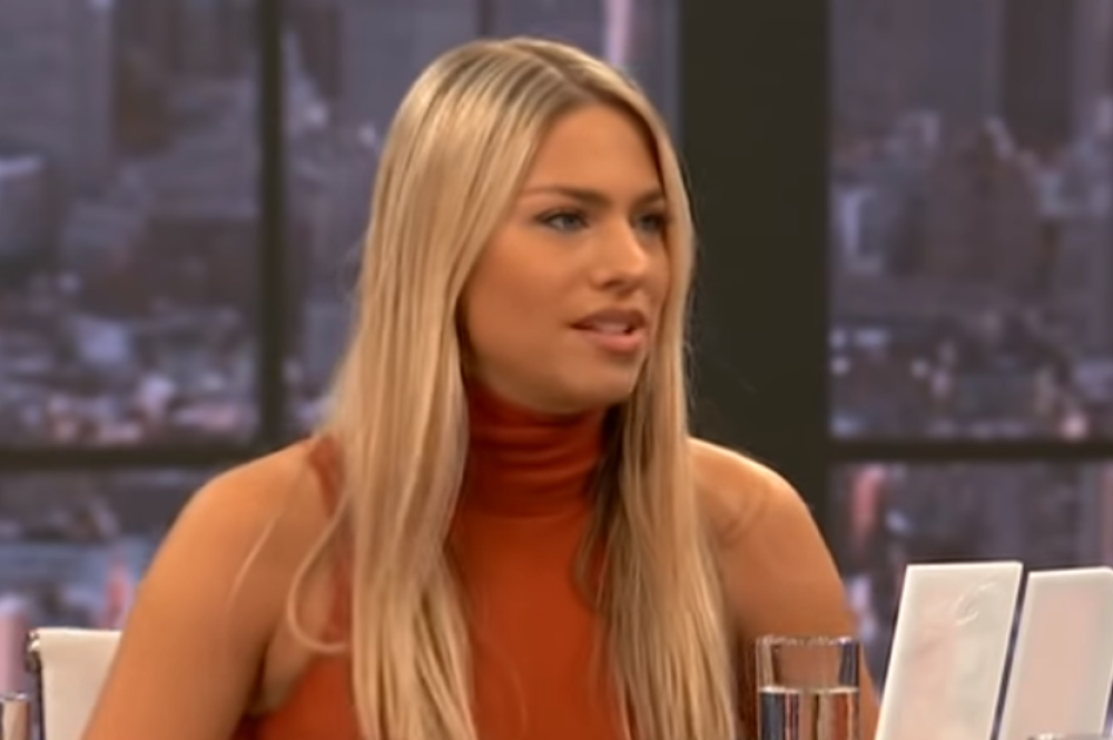 Sve oči su uprte u nju, a Ksenija otkrila šta kupuje i čime se vozi! (FOTO/VIDEO)