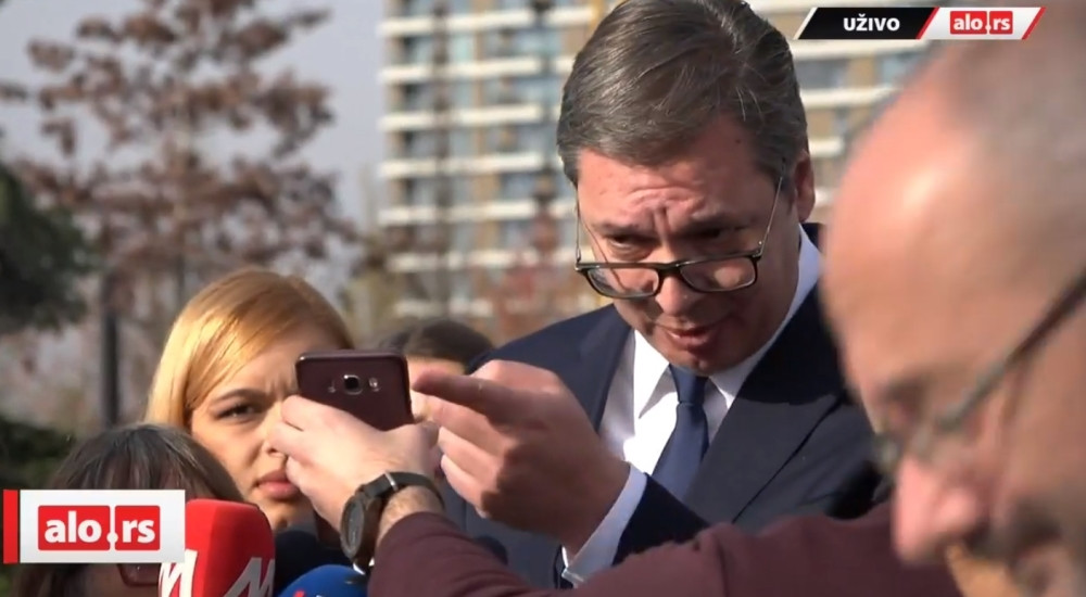 "Ima mnogo stvari o kojima ne mogu da pričam..."