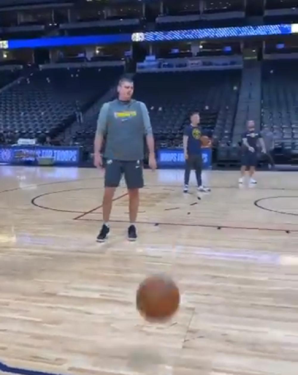 Jokić je stvarno mađioničar za asistencije, a sada ih je podigao za još jedan nivo! (VIDEO)