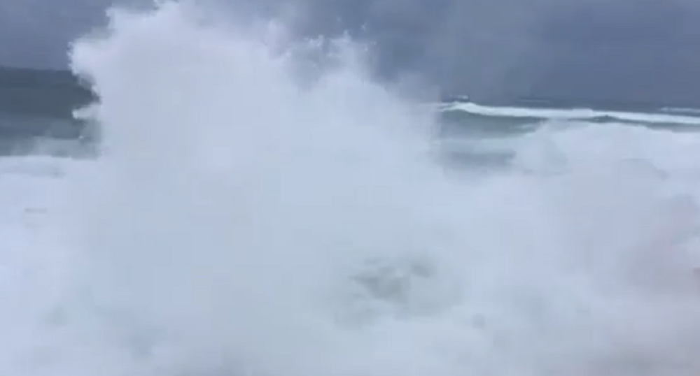 Aktivirane sve službe! Stanje na otvorenom moru postaje alarmantno (VIDEO)