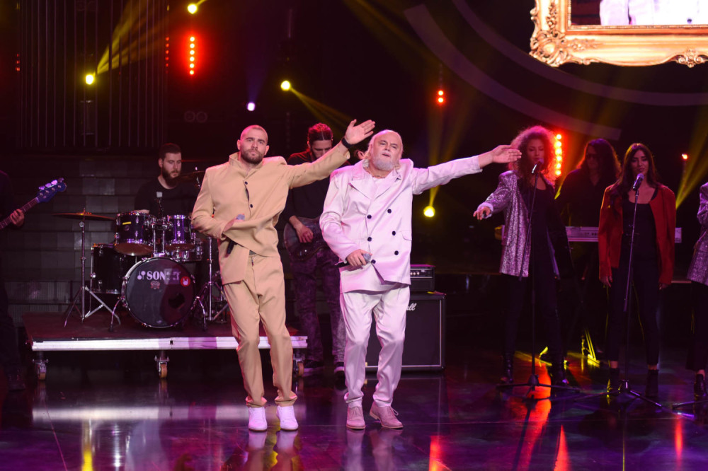 Željko Šašić maestralno imitirao Dina Merlina! A onda mu se na scenu pridružio sin našeg poznatog voditelja i pisca!