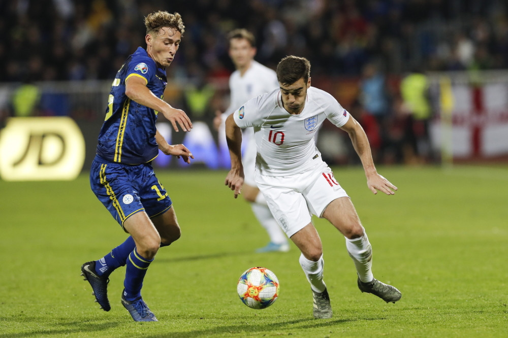 Engleska u Prištini igrala kao na "Vembliju", jedan fudbaler ima dodatni razlog za slavlje (VIDEO)