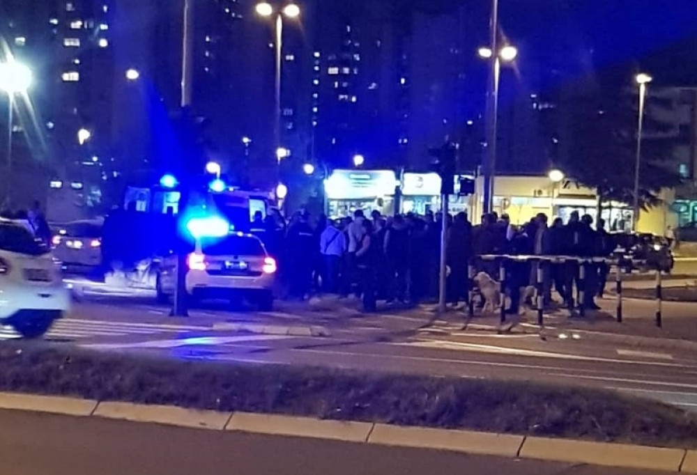 Vozač izgubio kontrolu nad vozilom! Sve se desilo u sekundi!