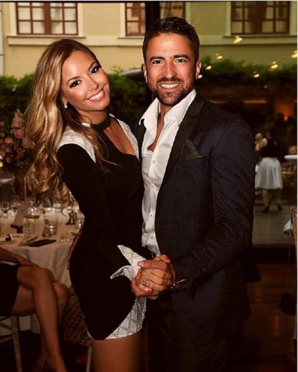 Biljana i Janko Tipsarević napravili šou na ski stazi, kada se najmanje nadala, uradio joj je ovo! (FOTO/VIDEO)