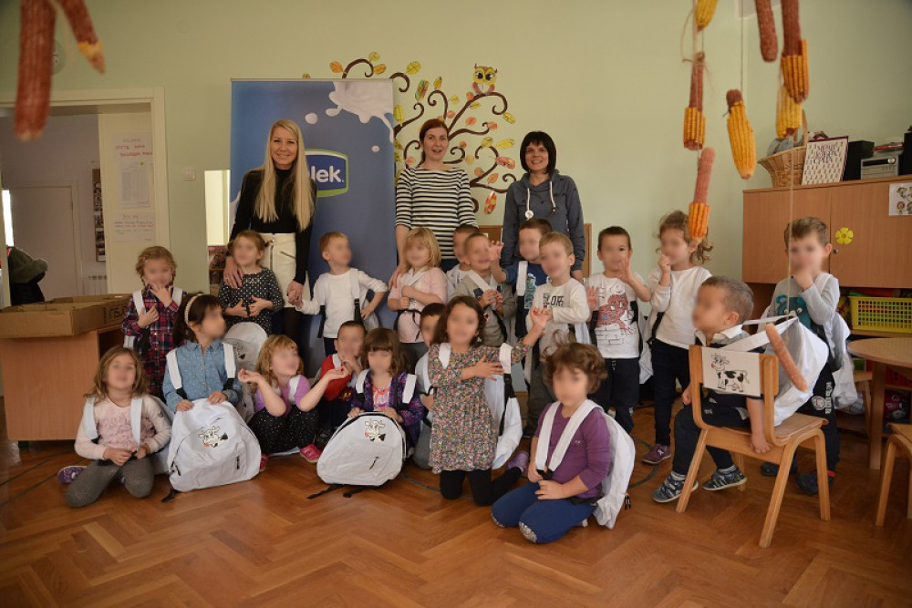 Velika donacija Imleka povodom Svetskog dana deteta