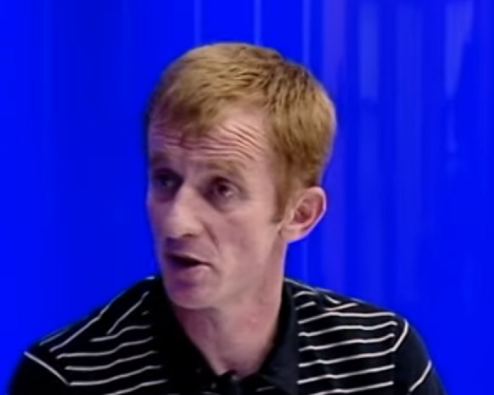 Mediji ga okarakterisali kao preletača, bivšeg agenta i seksualnog manijaka!