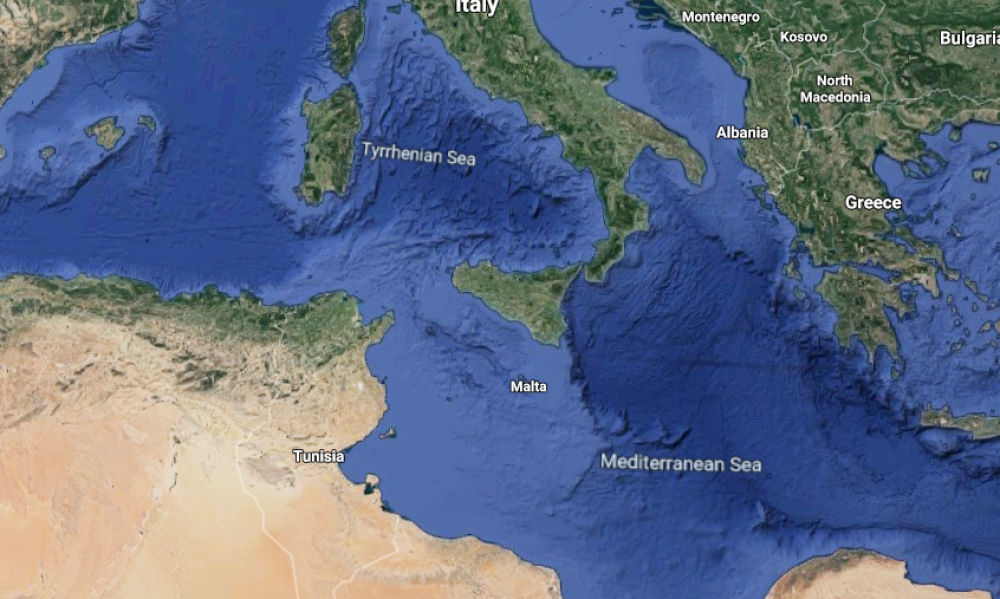 Sa obale Libije krenuli gumeni čamci, barke, jedrenjaci i splavovi! Dignuta uzbuna