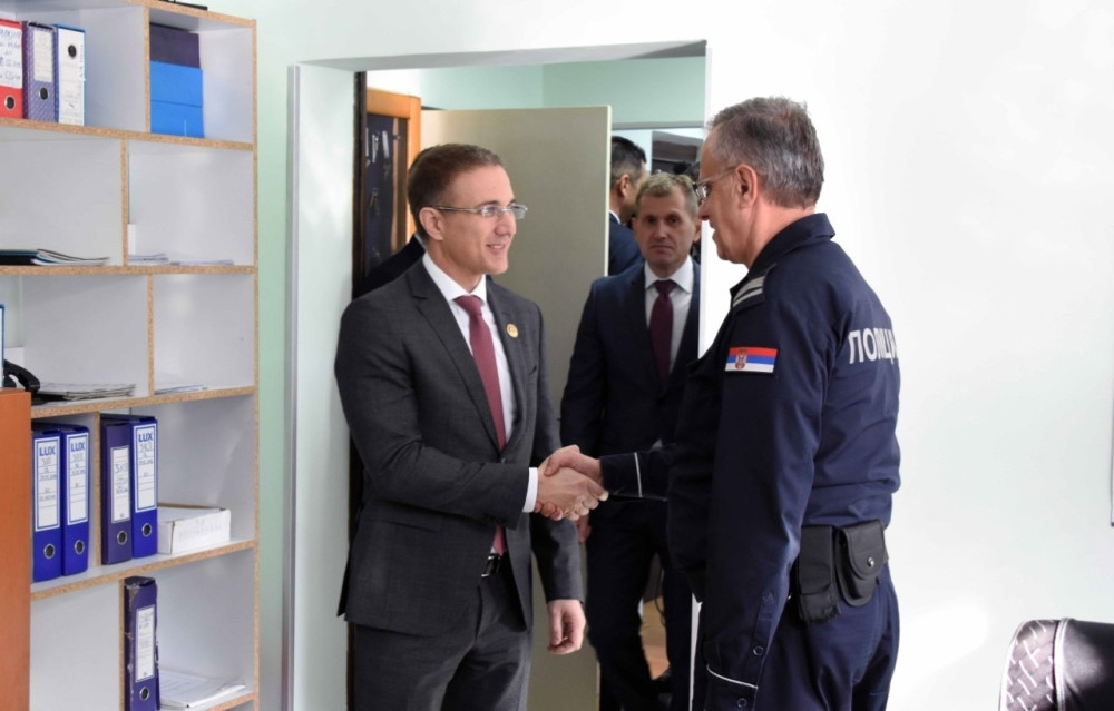 Roditelji da povedu više računa gde su im deca, ne može to policija da radi! (FOTO)