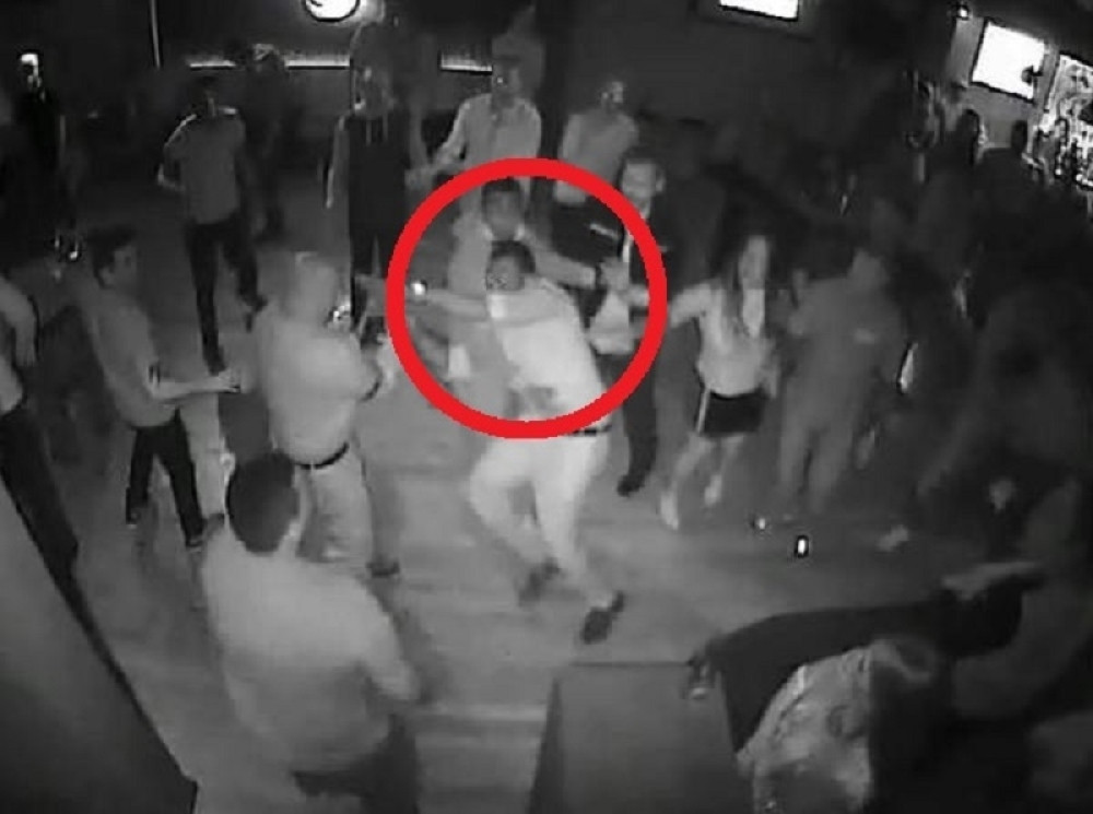 Migranti dohvatili Ruskinje u noćnom klubu, štipkali ih i trljali se o njih!