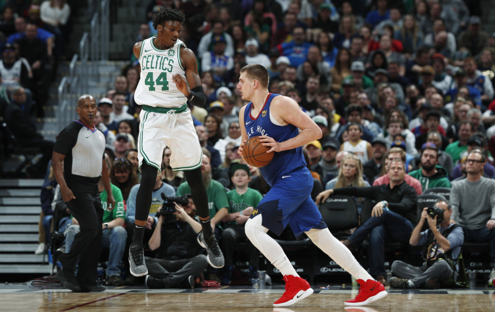 Srpski centar sjajan u pobedi Denvera nad Seltiksima! Nemanja Bjelica dvocifren, Marjanoviću malo falilo (VIDEO)