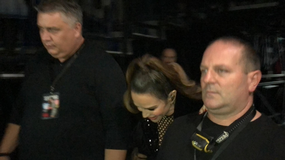 Cela Arena čekala Severinu na bini, a onda se čuo vrisak! (FOTO)