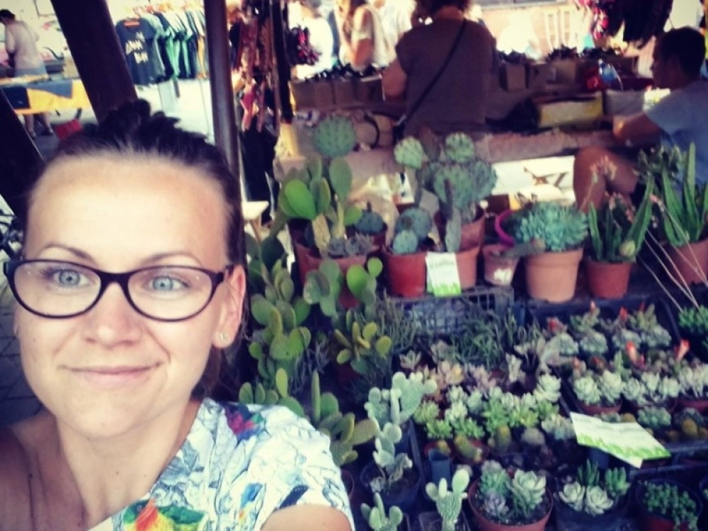 Kristina nije uspela da pronađe posao, pa se odlučila na jedan veoma hrabar potez - danas je vrlo uspešna i zadovoljna!