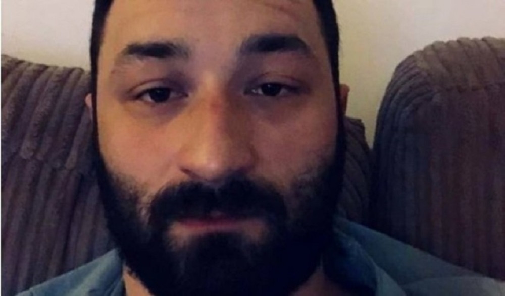 Pokušao da se uključi na auto-put i izgubio život! (FOTO)