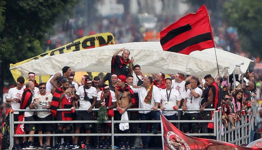 U 24 sata postali prvaci kontinenta i države pa napravili najveću žurku ikad (FOTO)