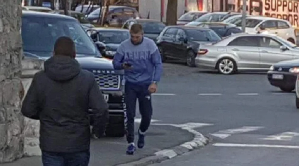 Veljko Ražnatović uhvaćen dan posle svadbe na Dedinju! Evo u kakvom je izdanju nakon najluđe noci! (VIDEO+FOTO)