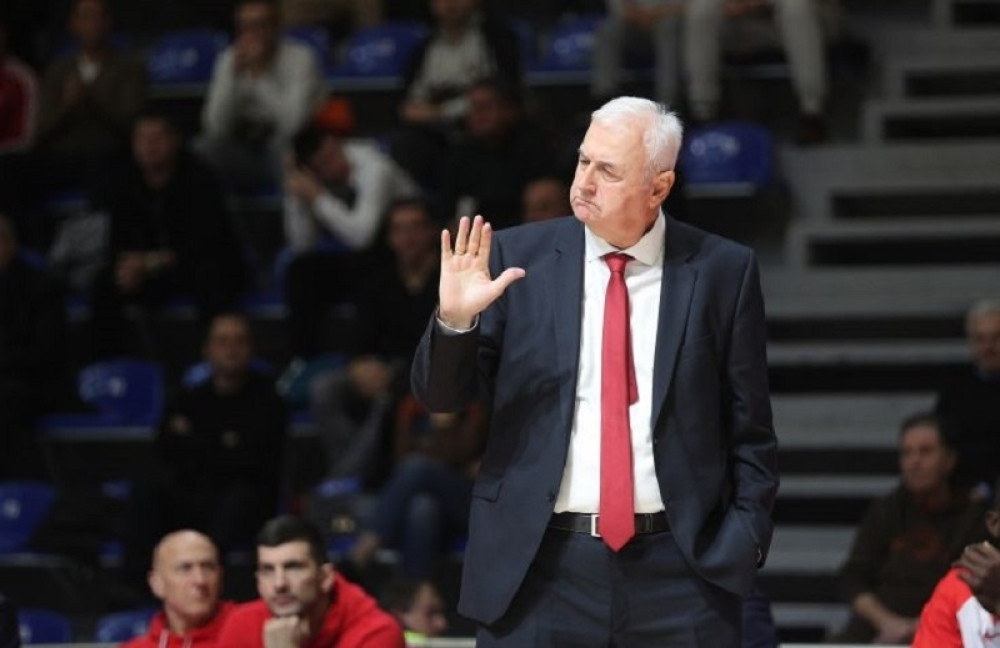 Zvezda potopila Mornar, sada sledi derbi!