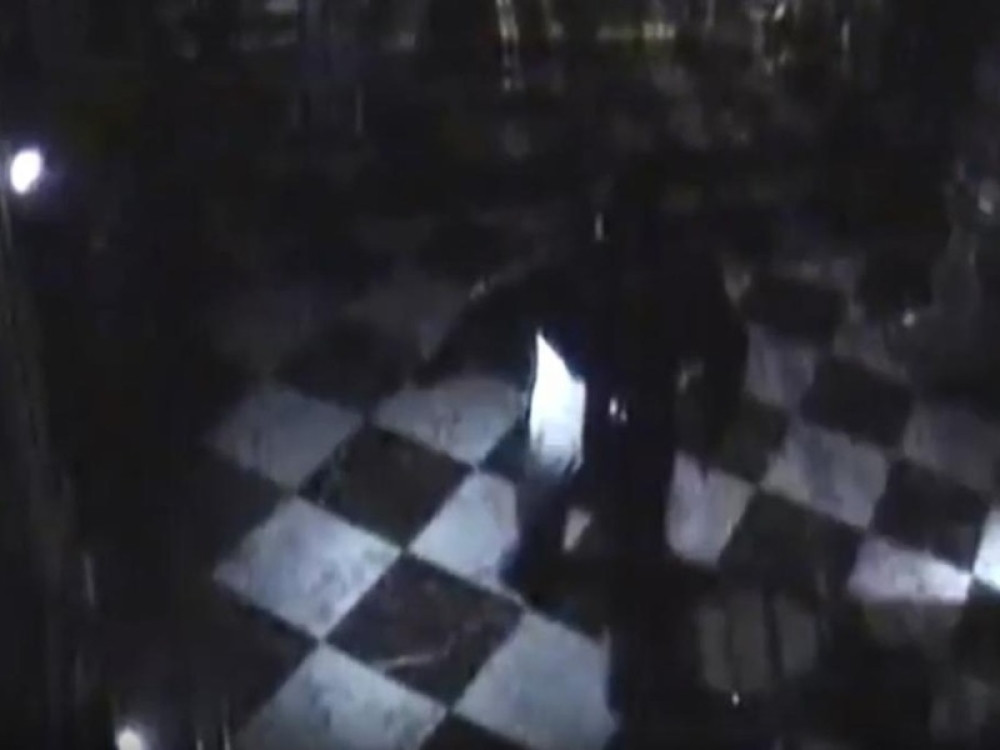 Procureo ekskluzivni snimak filmske krađe iz Muzeja u Drezdenu! Pljačkaši uradili jednu neverovatnu stvar pre nego što su oteli plen! (VIDEO)