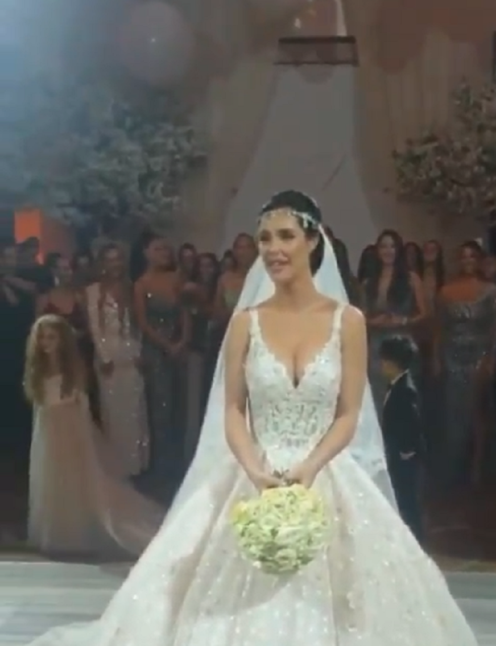 Evo ko je devojka koja je uhvatila Bogdanin bidermajer! Prava lepotica! (FOTO)