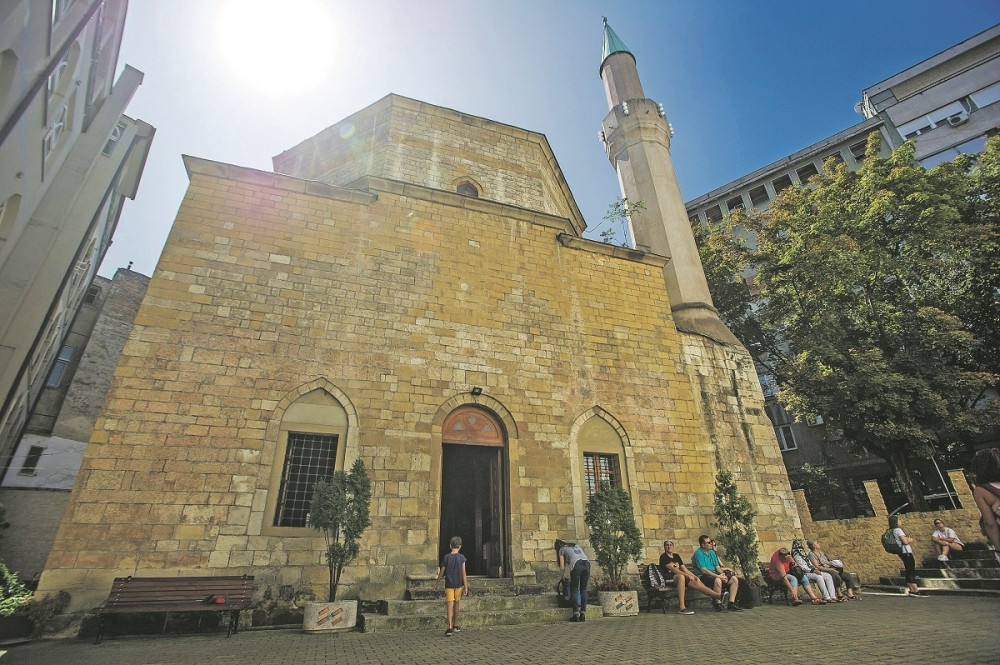 Zatvaraju se sve džamije u Srbiji!