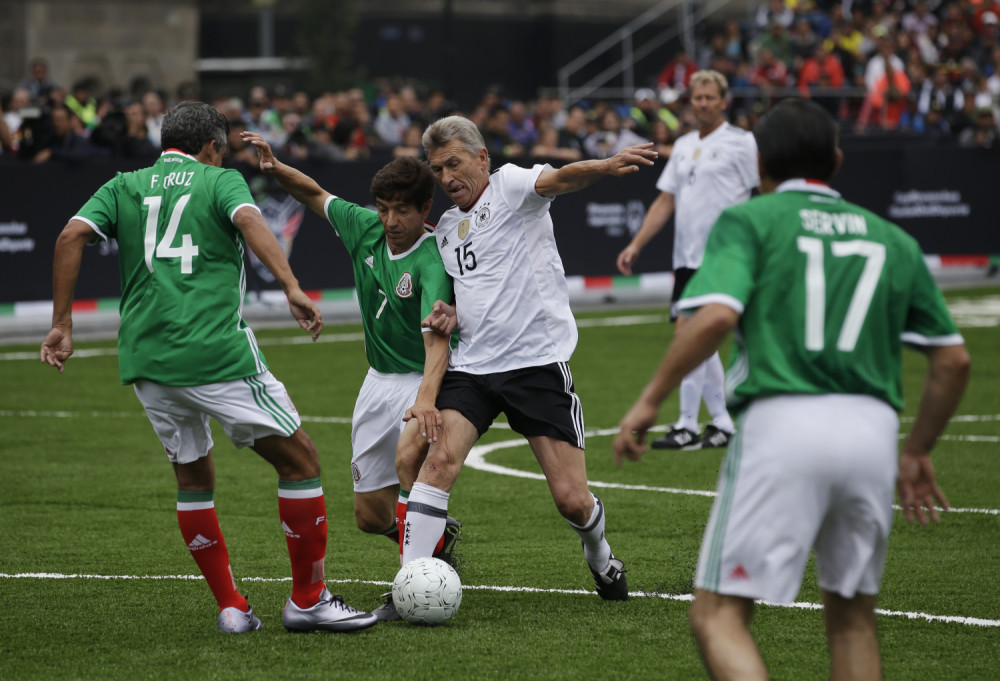Augentaler se prisetio gola kojim je doneo ogromnu radost zvezdašima: "Auman se zbunio kad su ga napali"