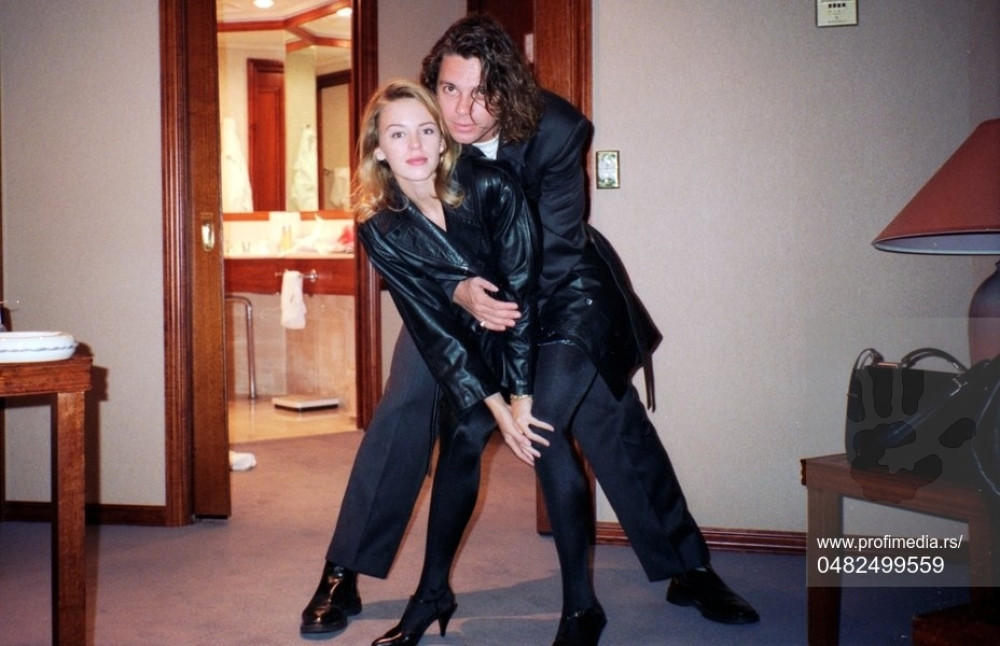 Ljubav sa mračnim i bogatim muzičarem obeležila je život Kajli Minog (FOTO)