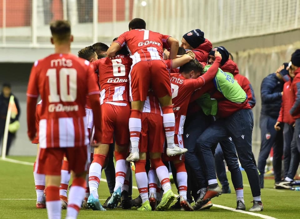 Zvezdini biseri pišu istoriju, na korak do naredne faze Lige šampiona! (FOTO/VIDEO)