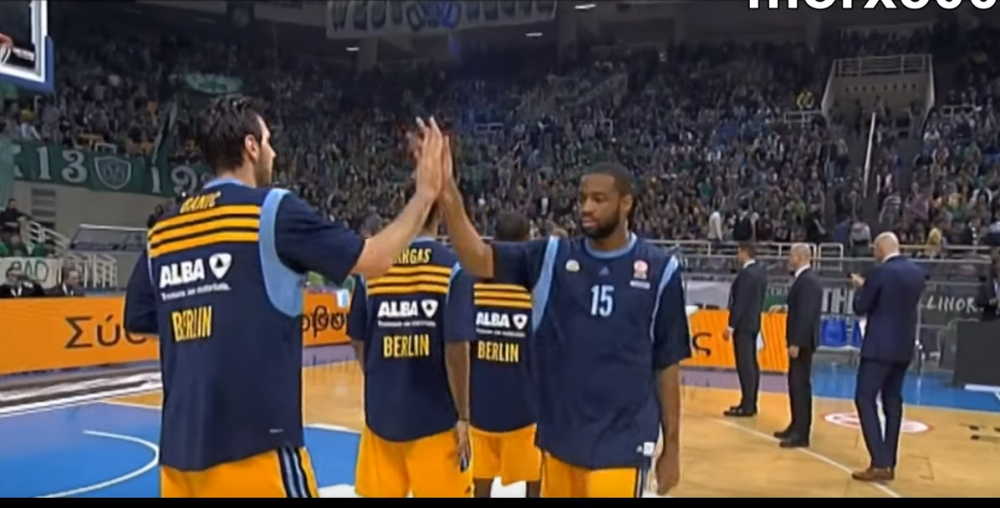 Veliko pojačanje potpisalo za crno-bele (FOTO)