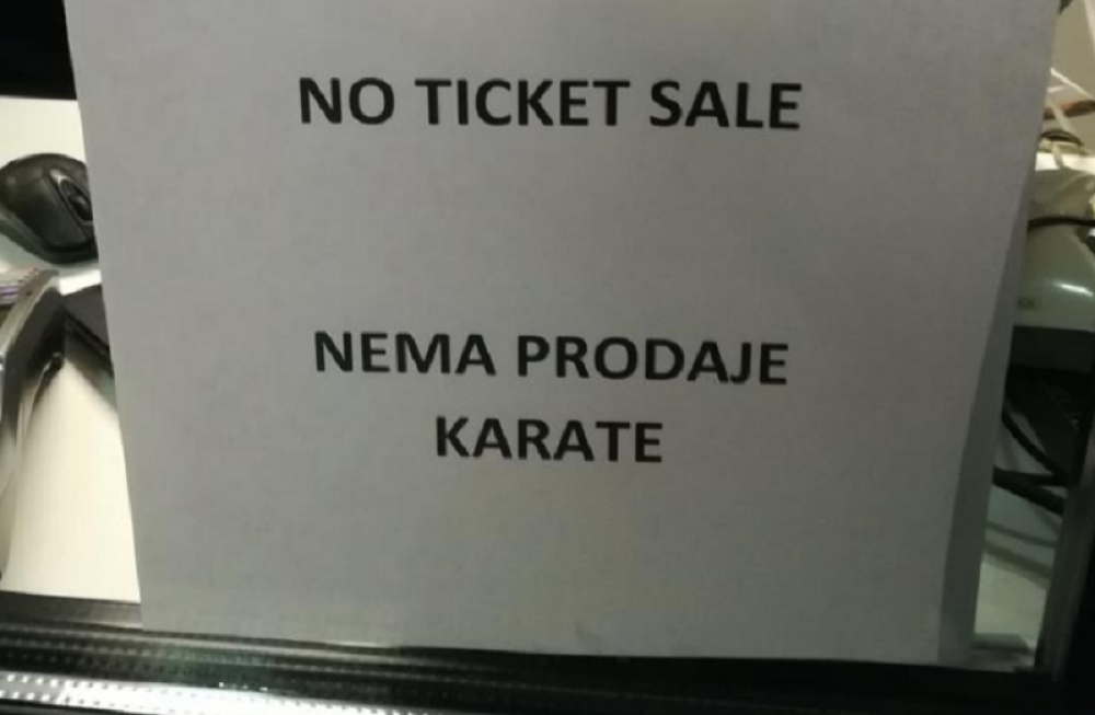 Pa zar u Hagu da ne znaju srpski?! Holanđani se obrukali porukom za navijače Partizana (FOTO)