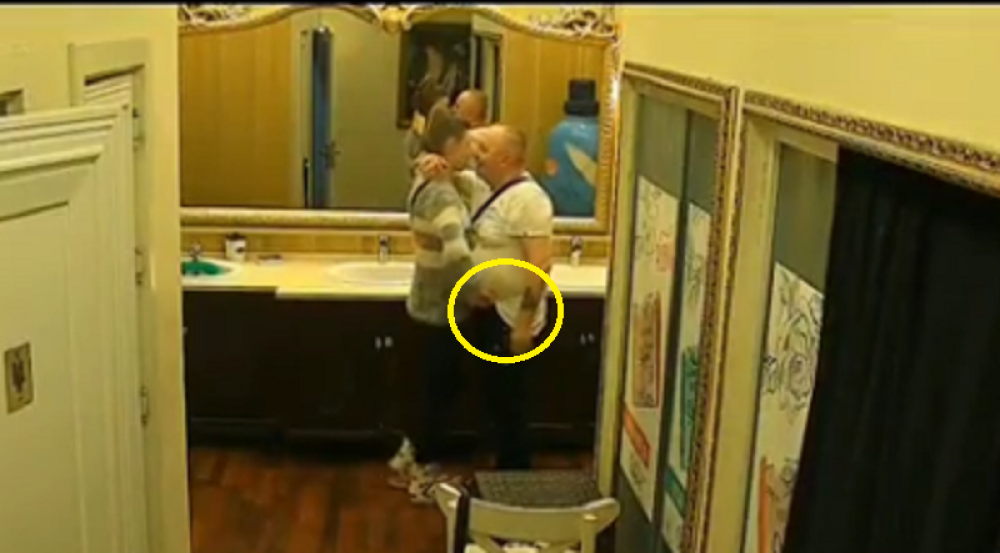 Milijana nabila Žapcu ruke u gaće, zadovoljava ga pred kamerama (VIDEO 18+)