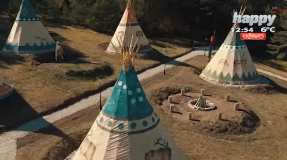 Indijansko selo niklo u Srbiji! Tu su Indijanci, kauboji, ali i ponešto drugo!