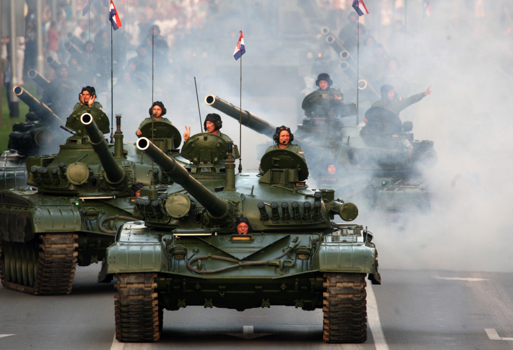 Hrvatska šalje još trupa na Kosovo, ovaj put sa opasnom ratnom tehnikom!