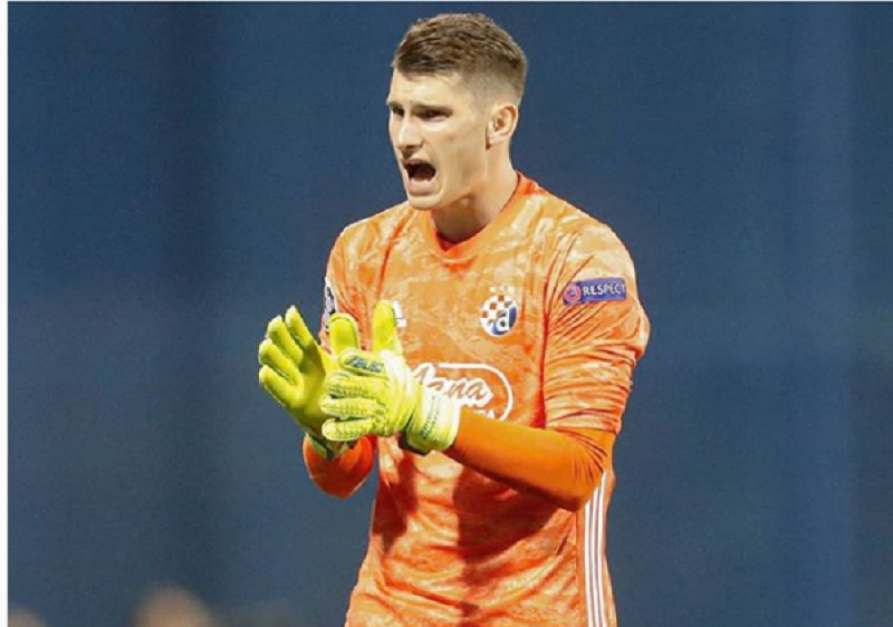 Kada su videli čoveka koji je preživeo 11 operacija odlučili su da se poklonom zahvale za sve! Toliko se tresao da je tražio pomoć sina