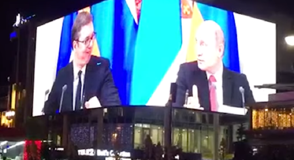 Spektakl u centru Sočija uoči susreta predsednika Srbije i Rusije (VIDEO)