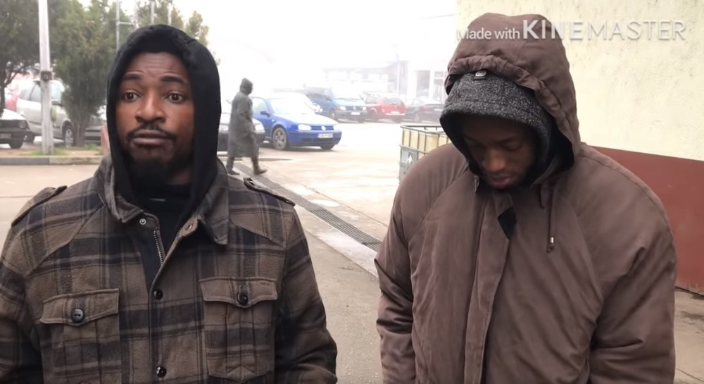 Ugurali ih u kombi, prebacili do granice i uz pretnju oružjem naterali da ilegalno uđu u BiH! (VIDEO)