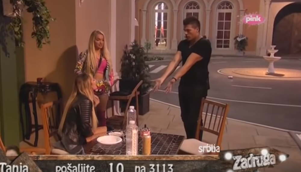 Učesnici "Zadruge 1" posle svih skandala uhvaćeni zajedno u kafiću! Pokušali su da sakriju vezu