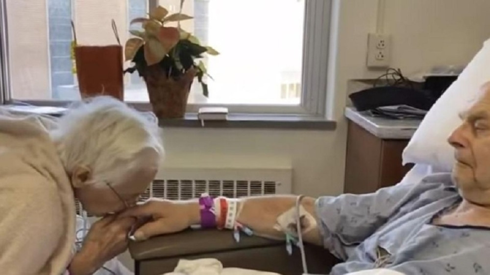 Posle 68 godine provedenih u ljubavi u 33 sata su umrli jedno za drugim (VIDEO)