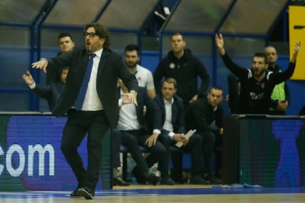 Trener Partizana nije bio zadovoljan igrom svog tima u prvom poluvremenu