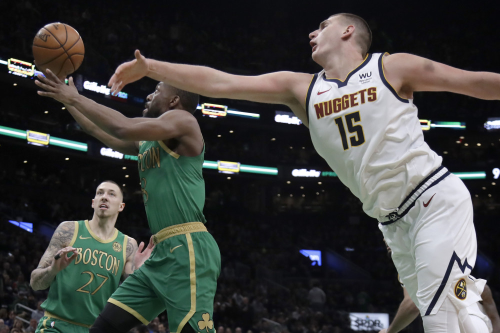 Denver se mučio, na kraju izgubio, ali Srbin konačno proradio i jedini oduševio navijače (VIDEO)