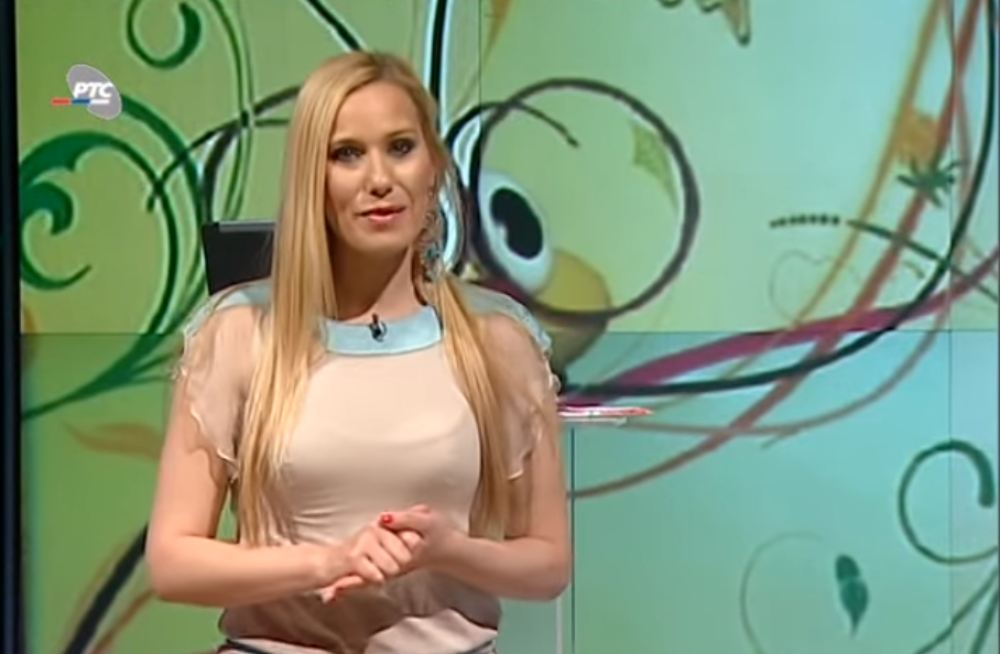 Voditeljka "Slagalice" je u braku sa ovim frajerom i imaju troje dece! Evo kako izgleda i čime se bavi (FOTO)