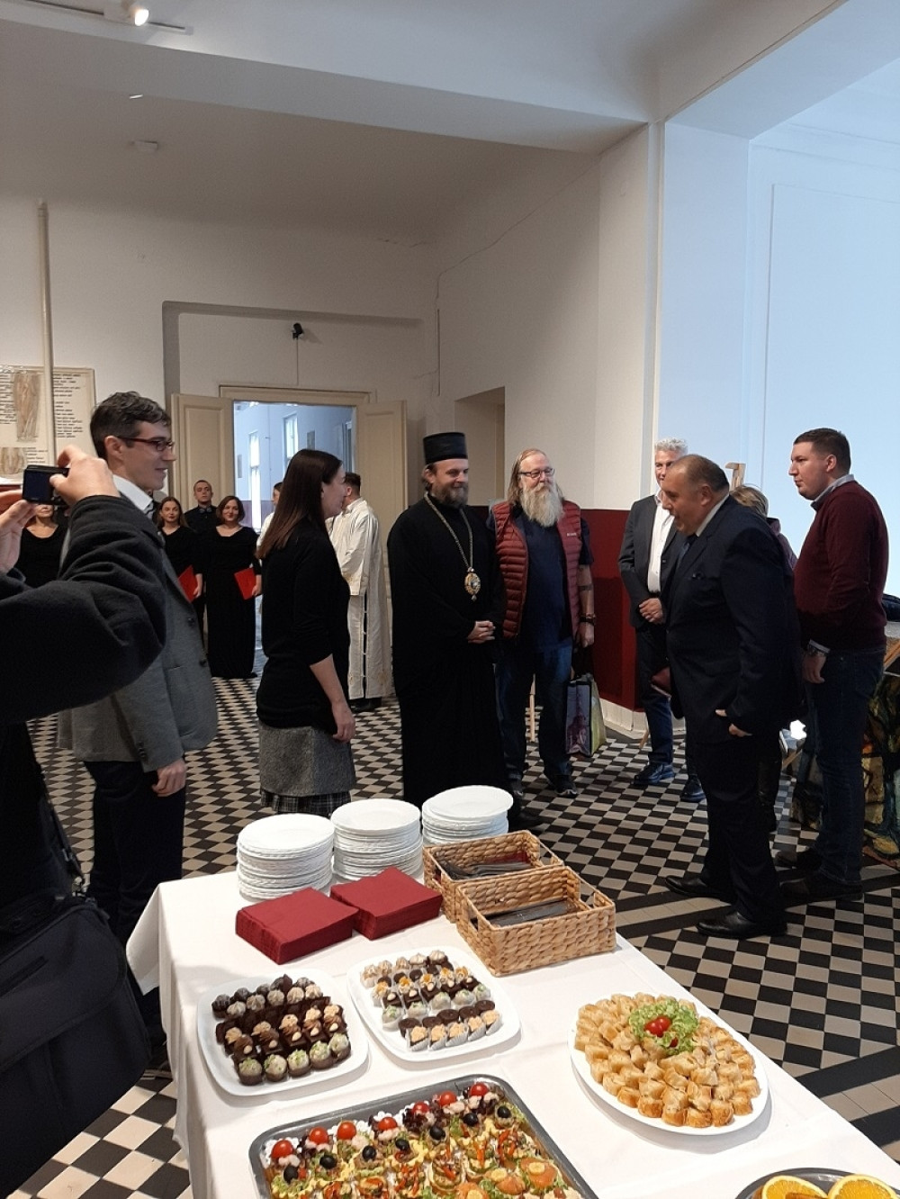 “Oci naši jedoše kiselo grožđe, a nama trnu zubi”, zato radimo tako da potomci budu bolji od nas!