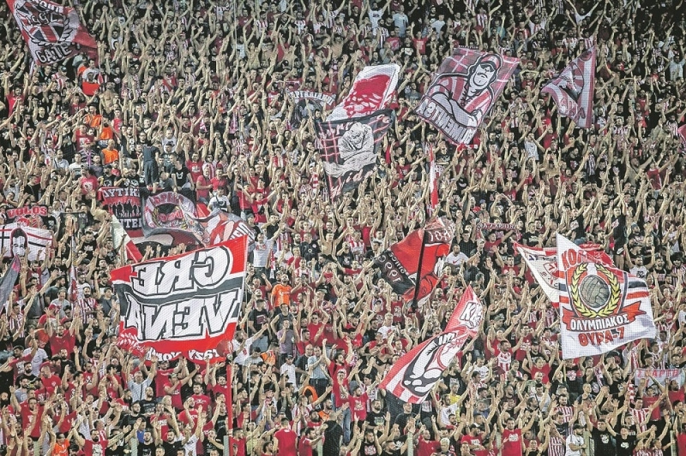 Ikona Olimpijakosa i bivši fudbaler Zvezde poručuje: "Dobro došli u pakao!"