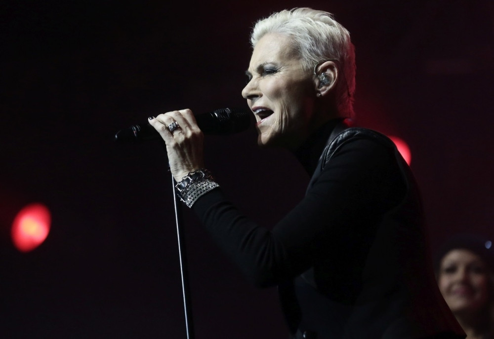 Težak život pevačice koja je danas preminula: Otežano se kretala, izgubila je vid i sposobnost čitanja i brojanja