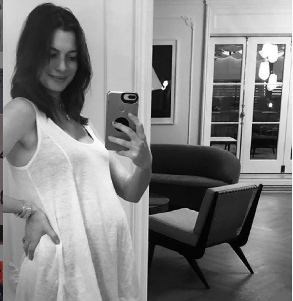 Porodila se popularna glumica u tajnosti (FOTO)