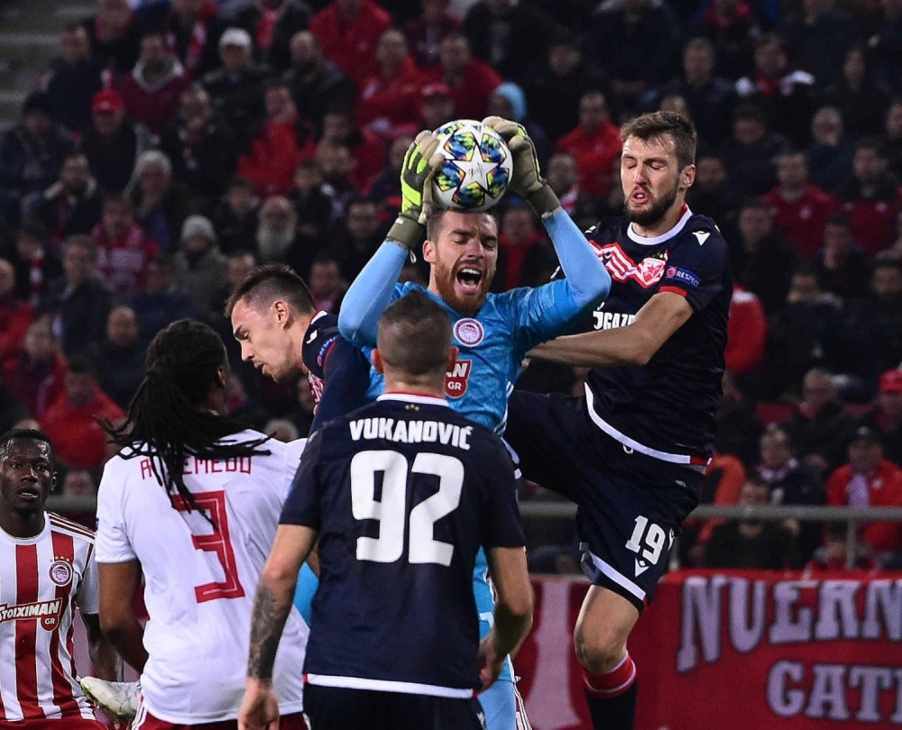 Olimpijakos pred potencijalni dvomeč protiv Zvezde dovodi nekadašnjeg vezistu Totenhema (FOTO)