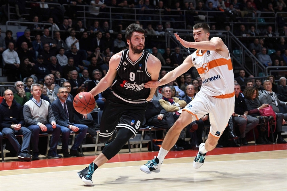 Posle Đorđevića, ostaje i Marković!