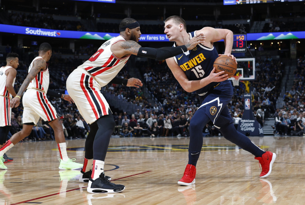 Tek što se vratio, Karmelo želi da penzioniše Jokićev broj! (VIDEO)